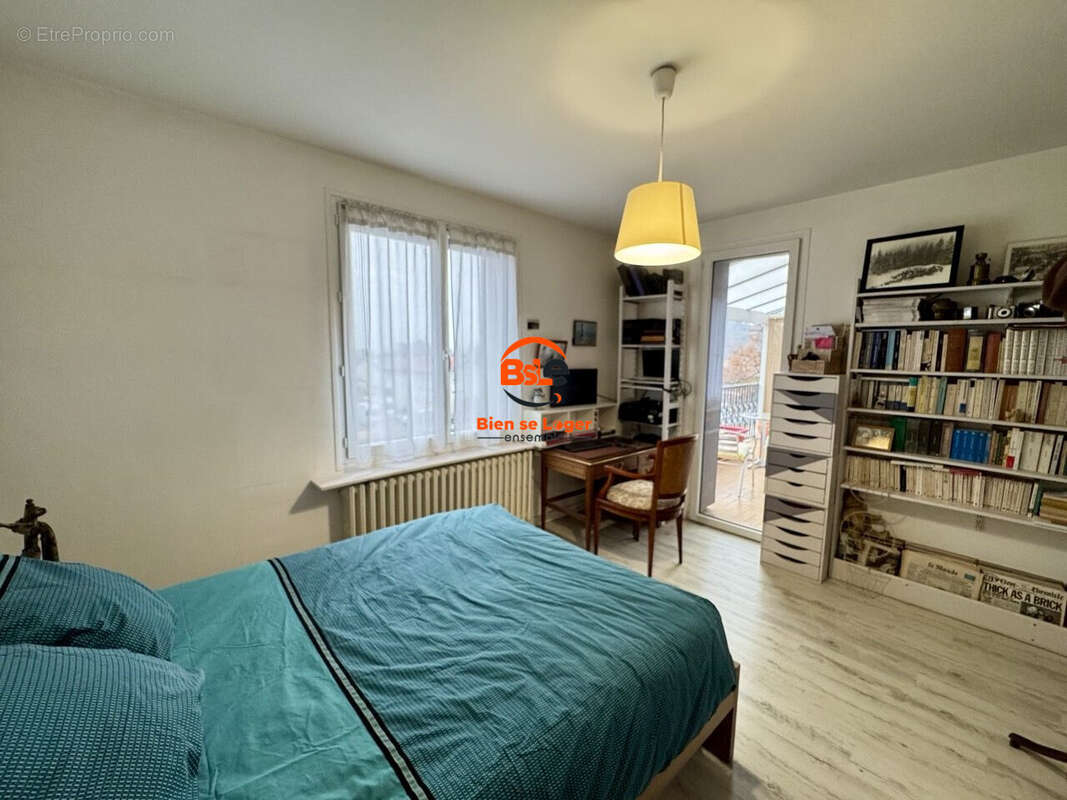 Agence immobilière BSLE Bien se loger ensemble maison 5 chambres Blanzat Mathieu GALLAIS - Maison à BLANZAT