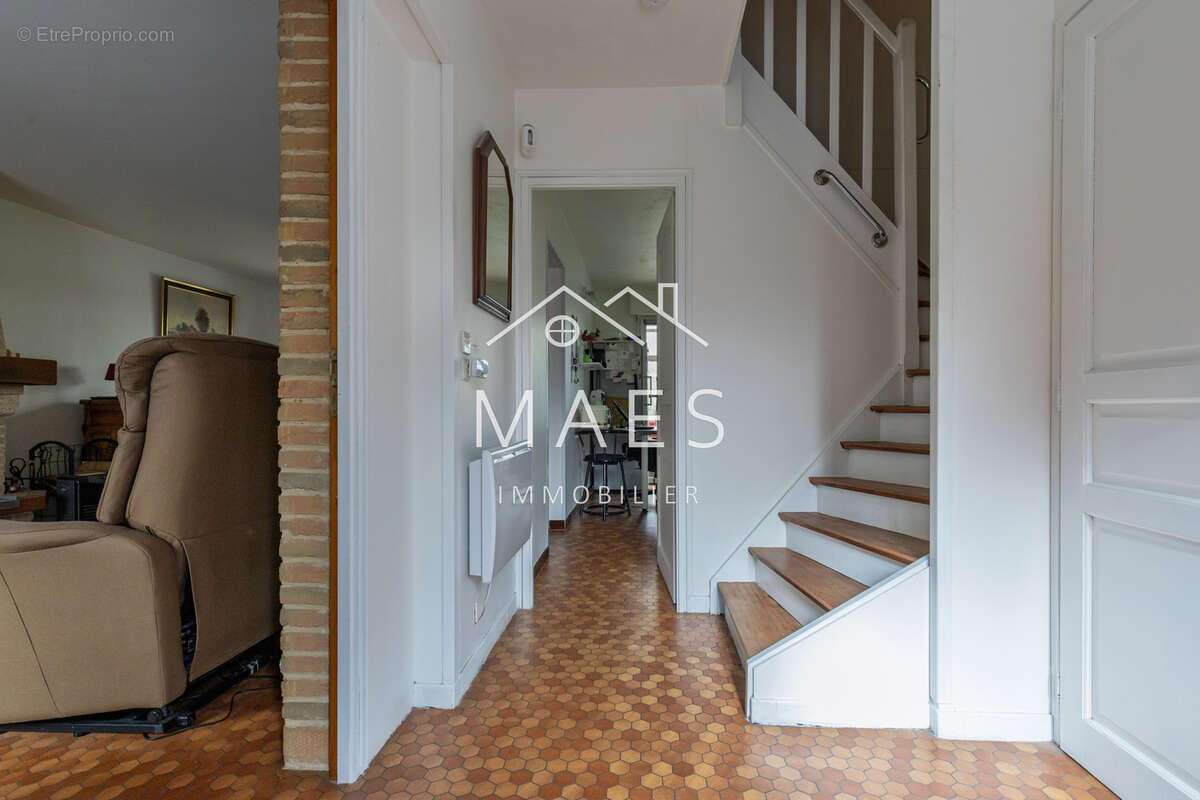 Maison à WAMBRECHIES