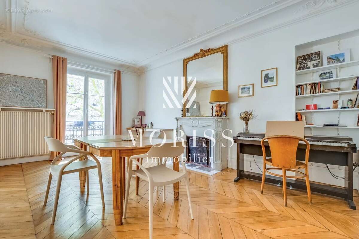 Appartement à PARIS-12E