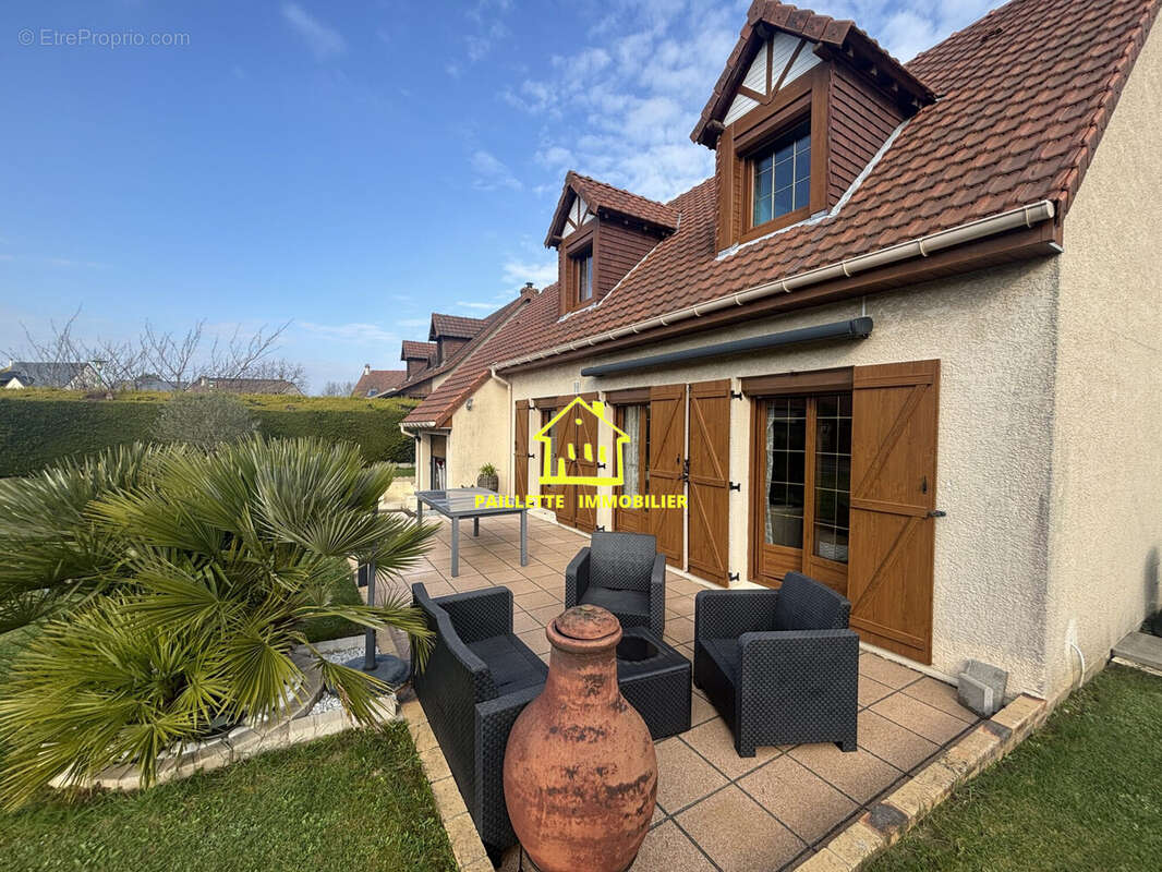 Maison à MONTIVILLIERS