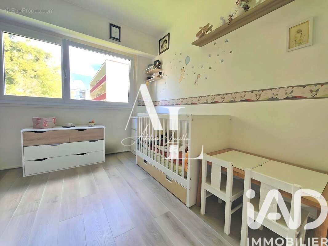 Photo 9 - Appartement à VELIZY-VILLACOUBLAY