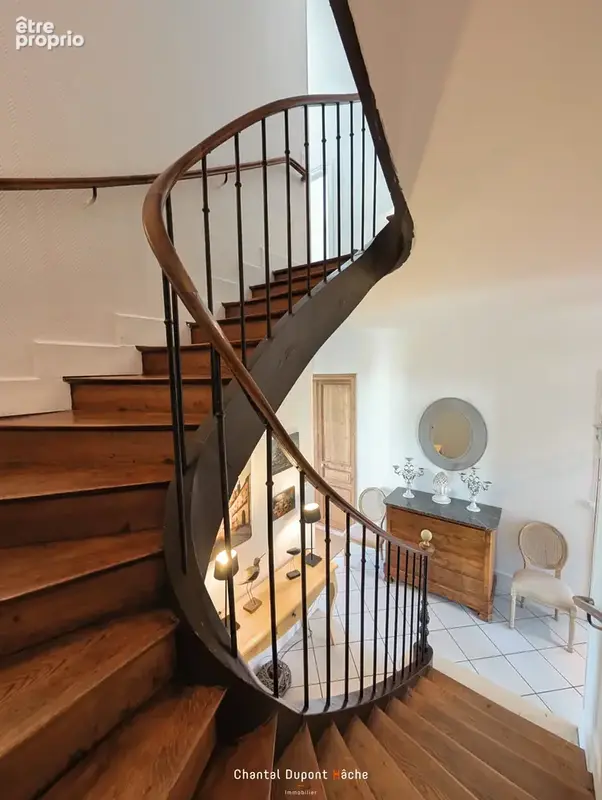 CHARTRES GRAND PRES - Somptueuse maison fin XIXème avec 8 chambres et garage ! - photo 14