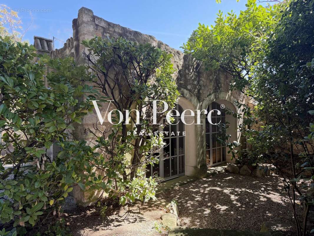 Maison à MAUSSANE-LES-ALPILLES