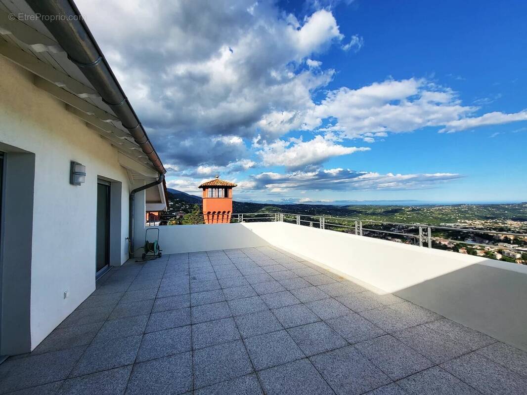 Appartement à GRASSE