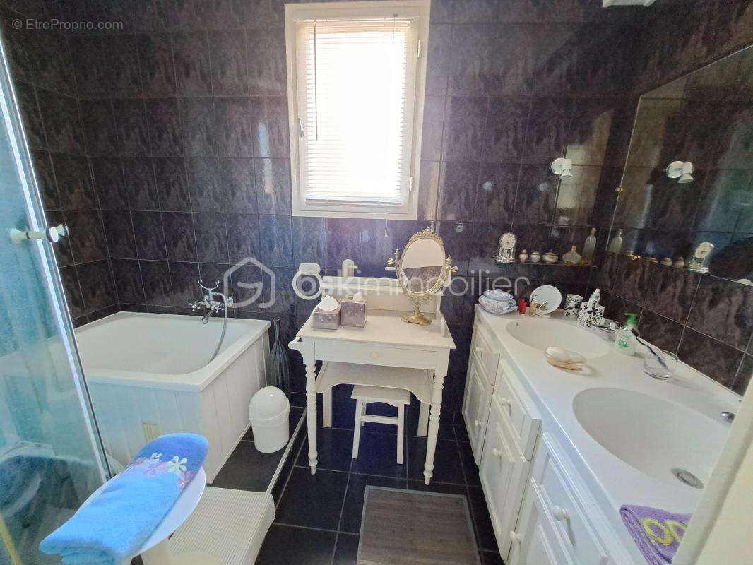 Maison à SAINT-PALAIS-SUR-MER