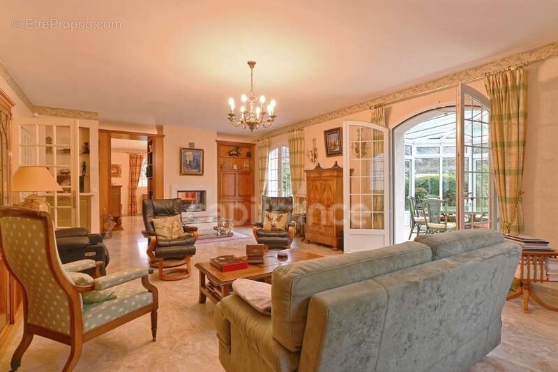 Un havre de paix dans le PARC à 15 mn à pied de la gare : Maison de famille 259 m² - photo 13