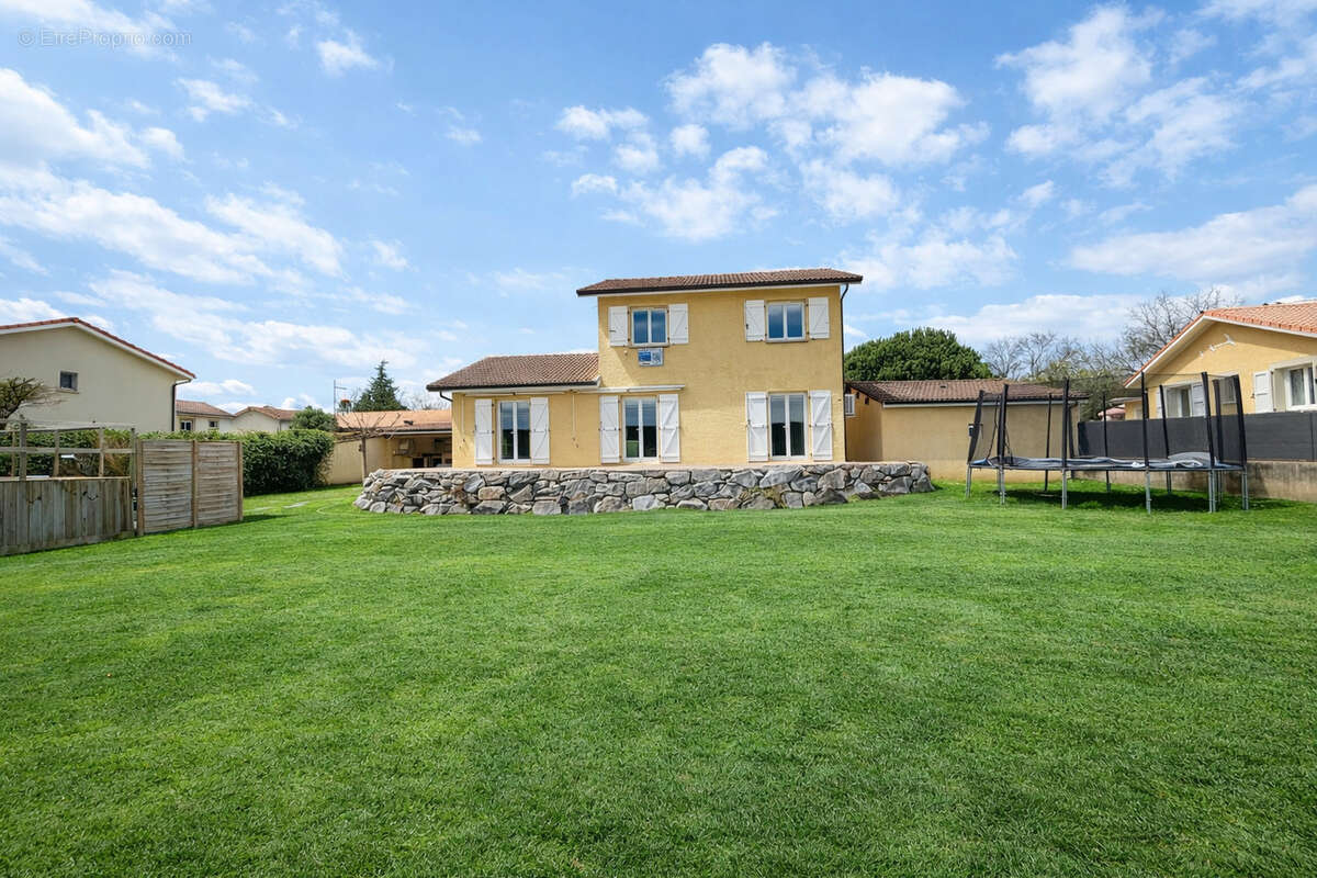 Maison à CHONAS-L'AMBALLAN