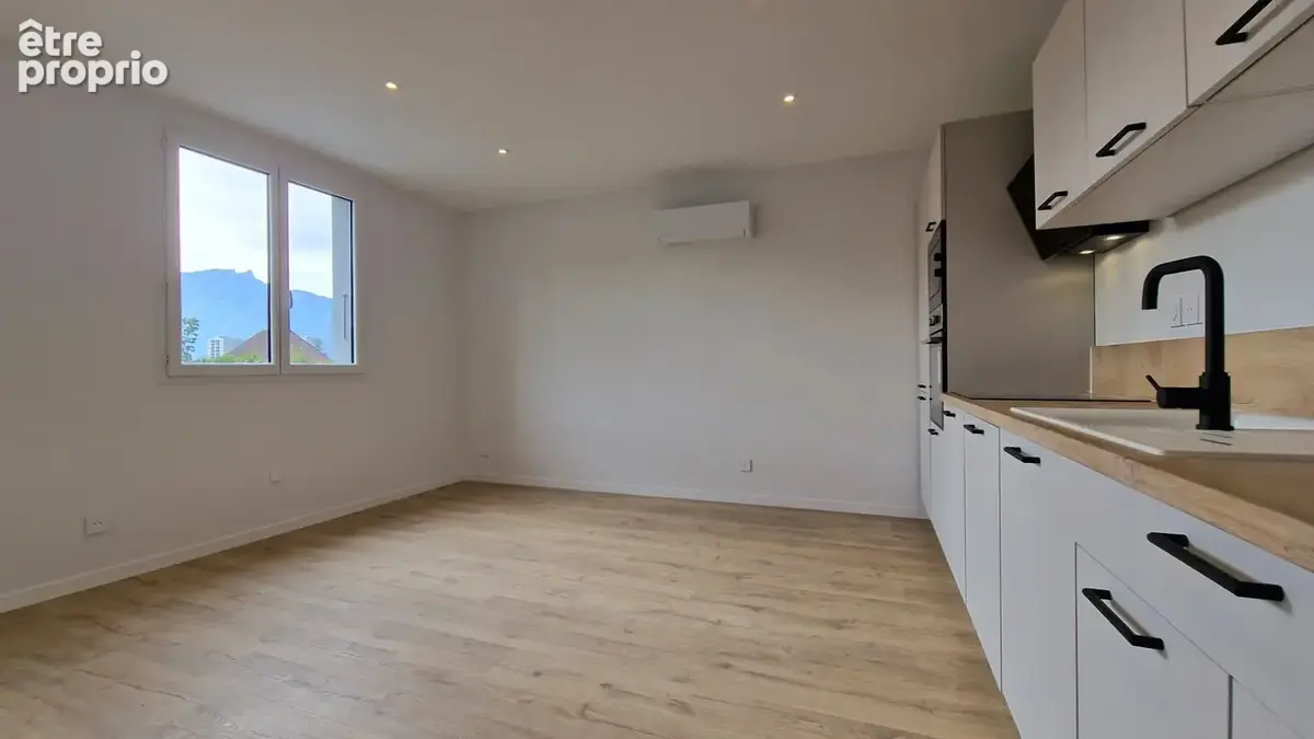 Appartement Aix Les Bains 3 pièces 62.92 m2 Rénové - photo 2