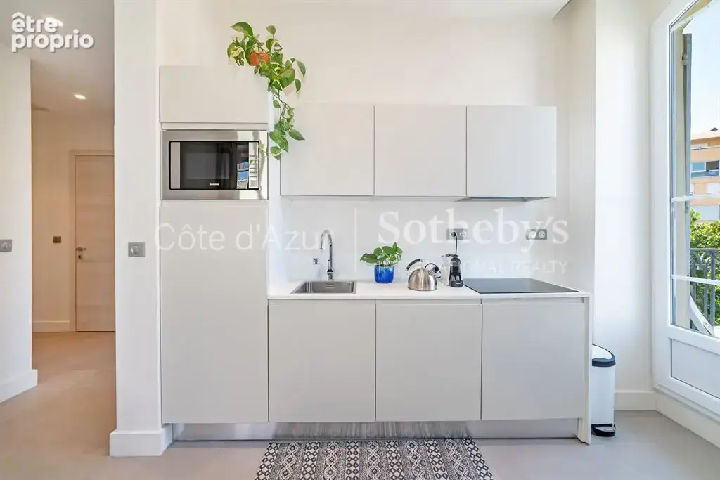 Nice Jean Médecin, appartement deux chambres avec balcon au cœur de la ville - photo 4