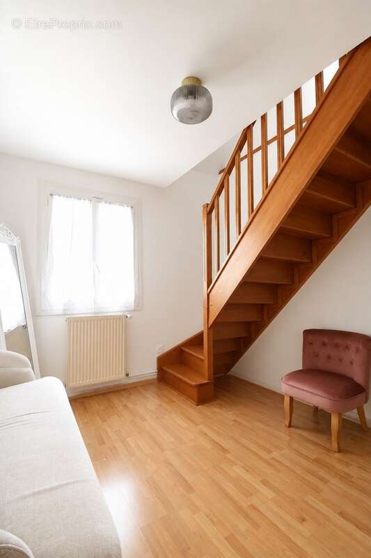Maison 105 m² à Villecresnes  - photo 9