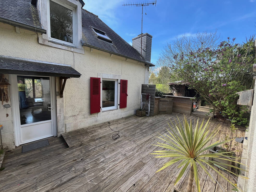 Maison à YVIAS
