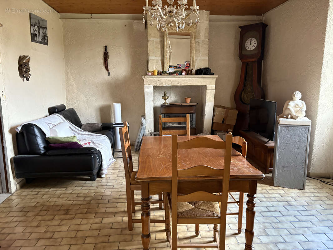 Maison à PREIGNAC
