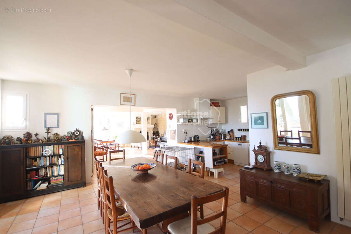 Maison à LE BARROUX