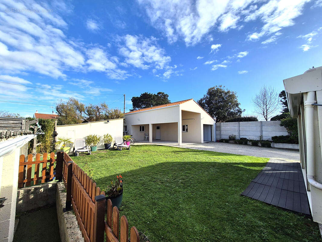 Maison à SAINT-HILAIRE-DE-RIEZ