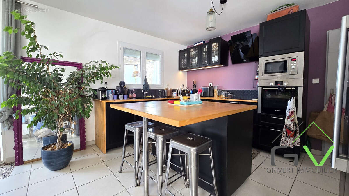 Maison 119 m² à Nages-Et-Solorgues  - photo 5