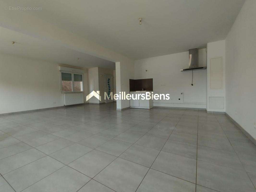 Maison à MONTHUREUX-SUR-SAONE