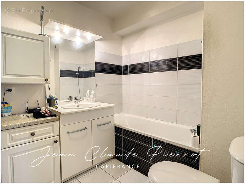 Appartement à BOUILLARGUES