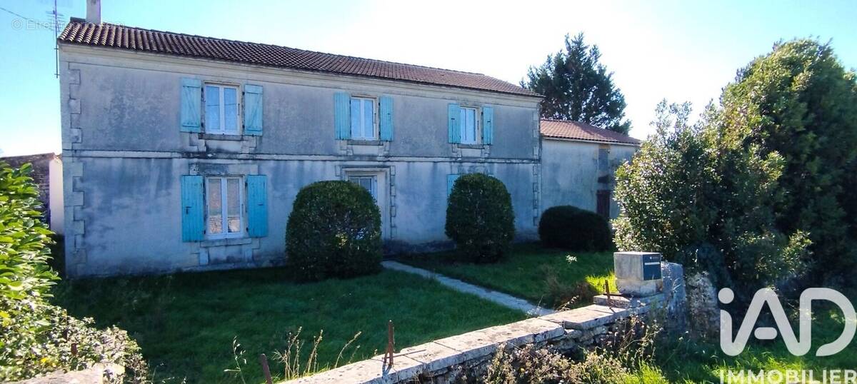 Photo 1 - Maison à CHAILLE-LES-MARAIS