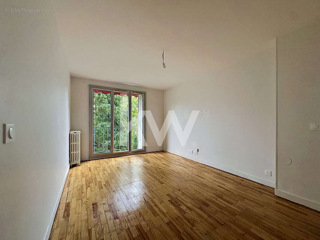 Appartement 65 m² à Rueil-Malmaison  - photo 2