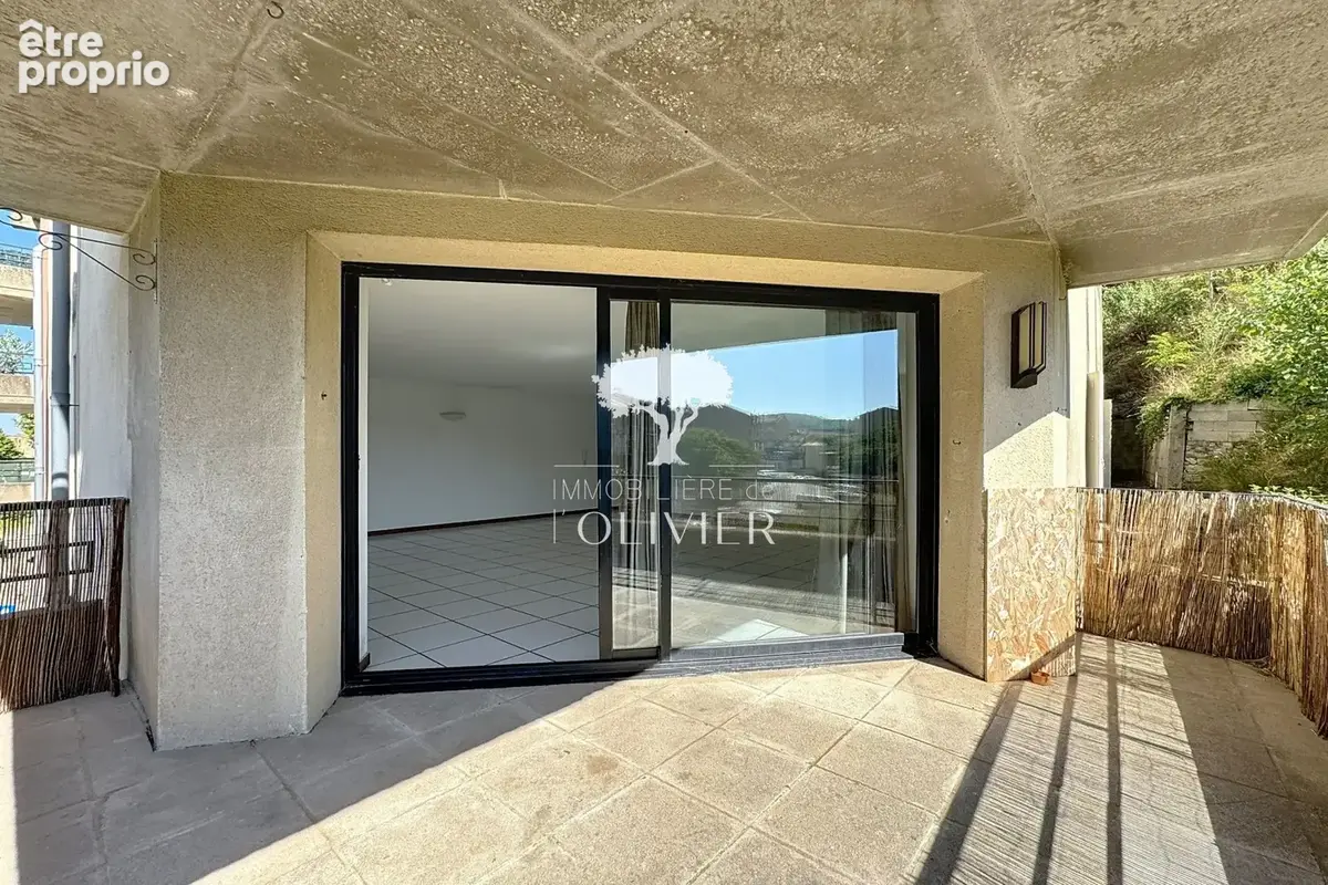 Appartement 4 pièces 121 m² à vendre à Apt (84400) - photo 3