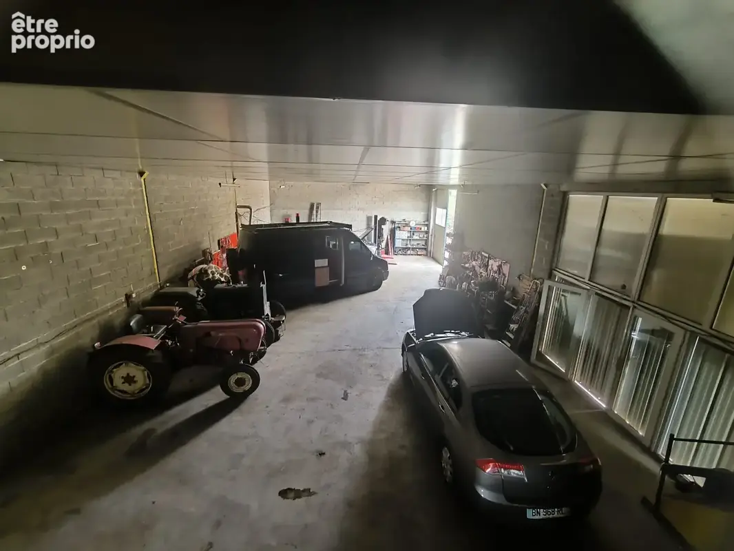Maison de plain-pied avec vaste hangar   La Chapelle-Auzac 46 - photo 12