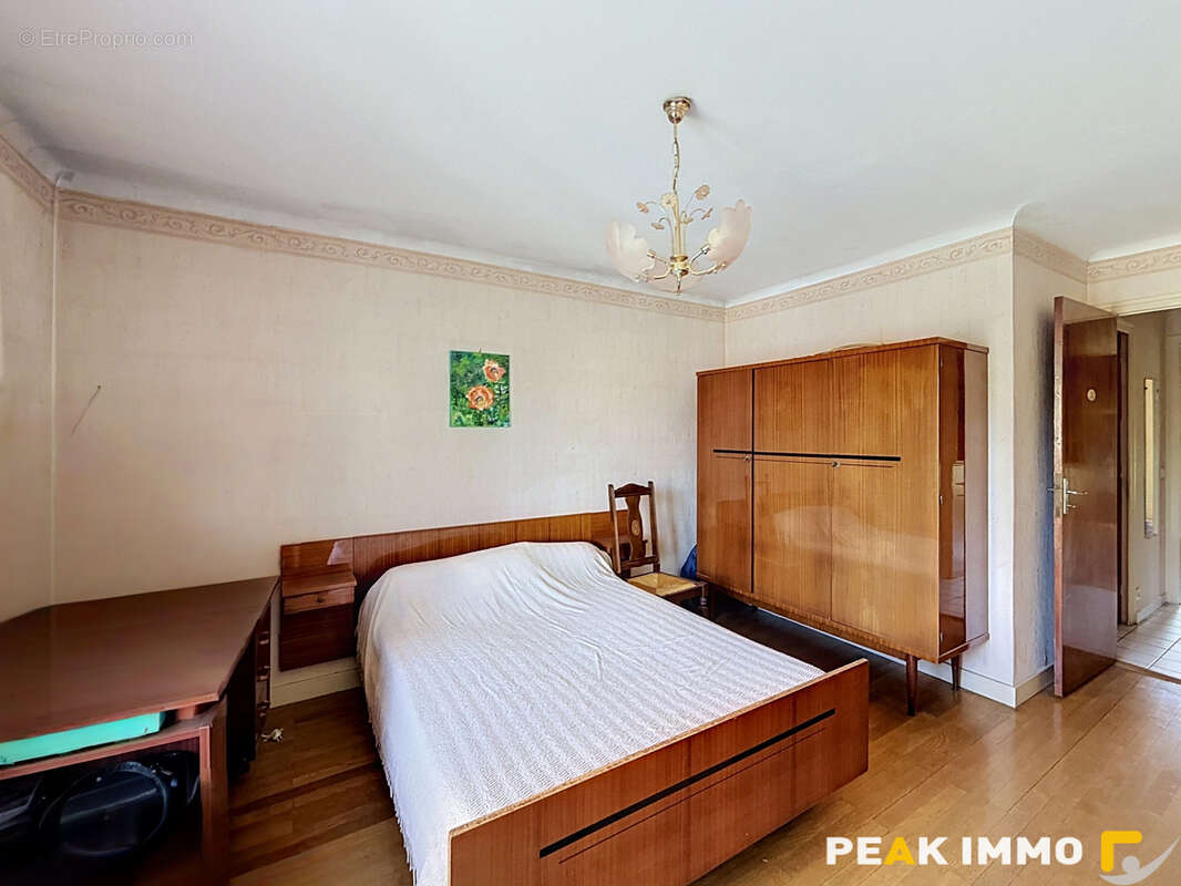 T3 - 76m2 - Secteur des Pommaries - 2 balcons - cave - - photo 6