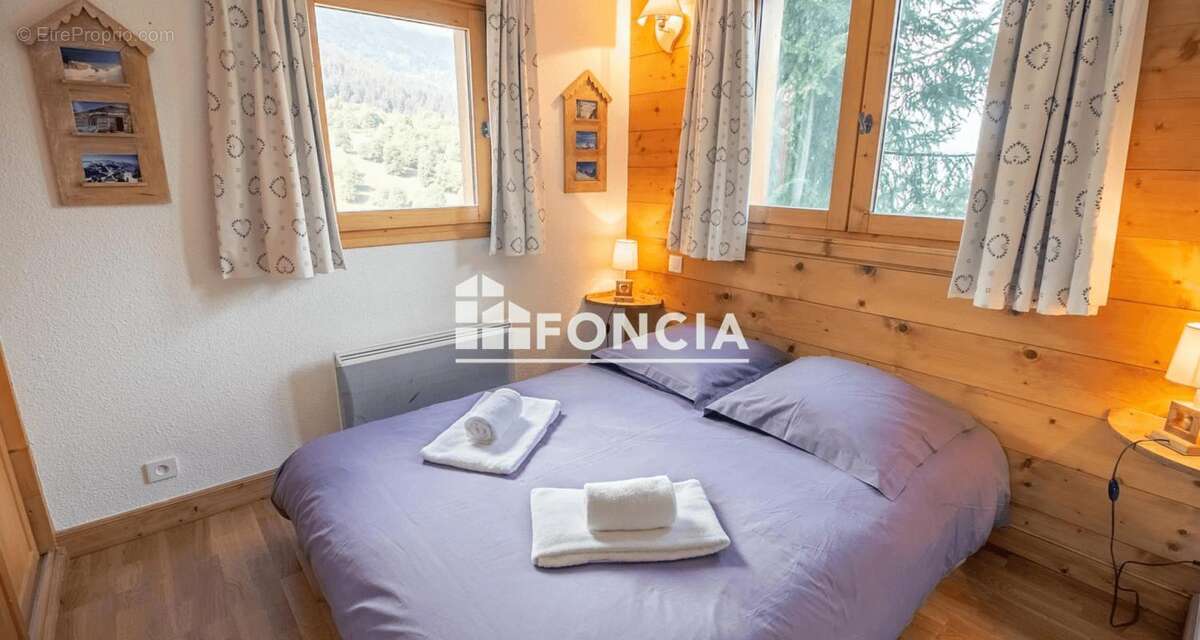 Appartement à LES ALLUES