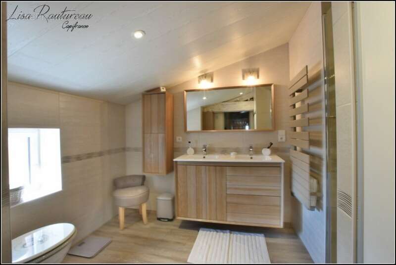 Maison à LES BROUZILS