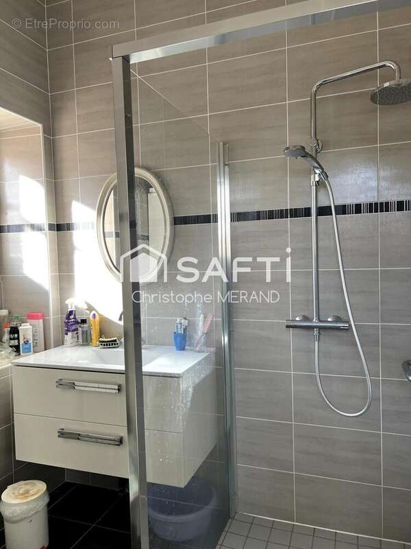 Photo 9 - Maison à LEUGNY