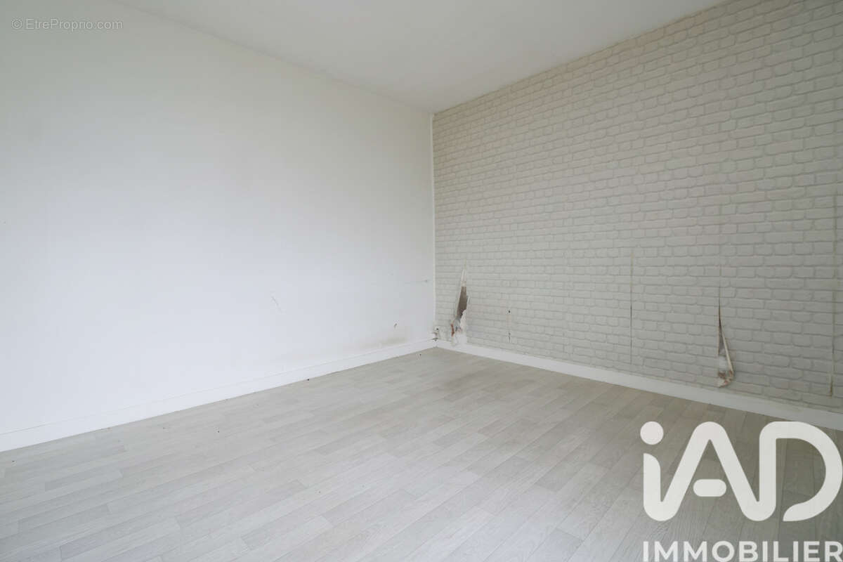 Maison 42 m² à Monteaux  - photo 4