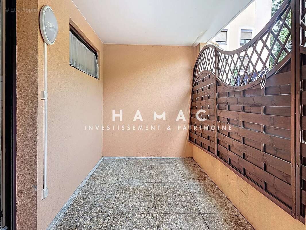 Appartement à SAINTE-FOY-LES-LYON