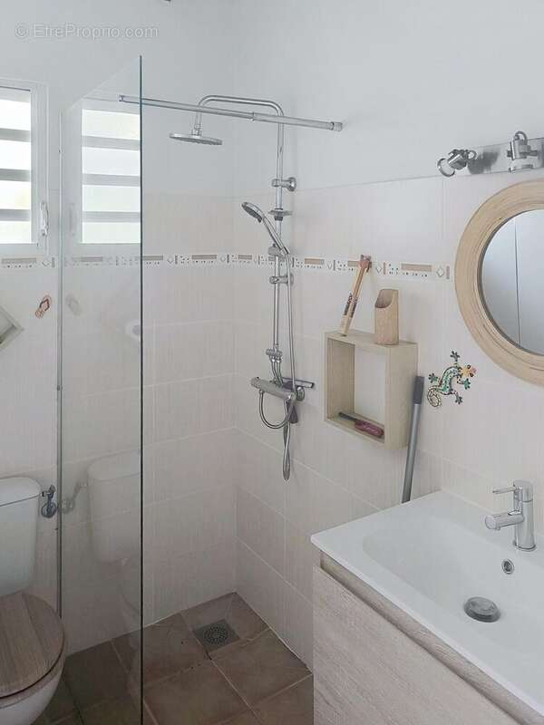 Photo 9 - Maison à LES TROIS-ILETS