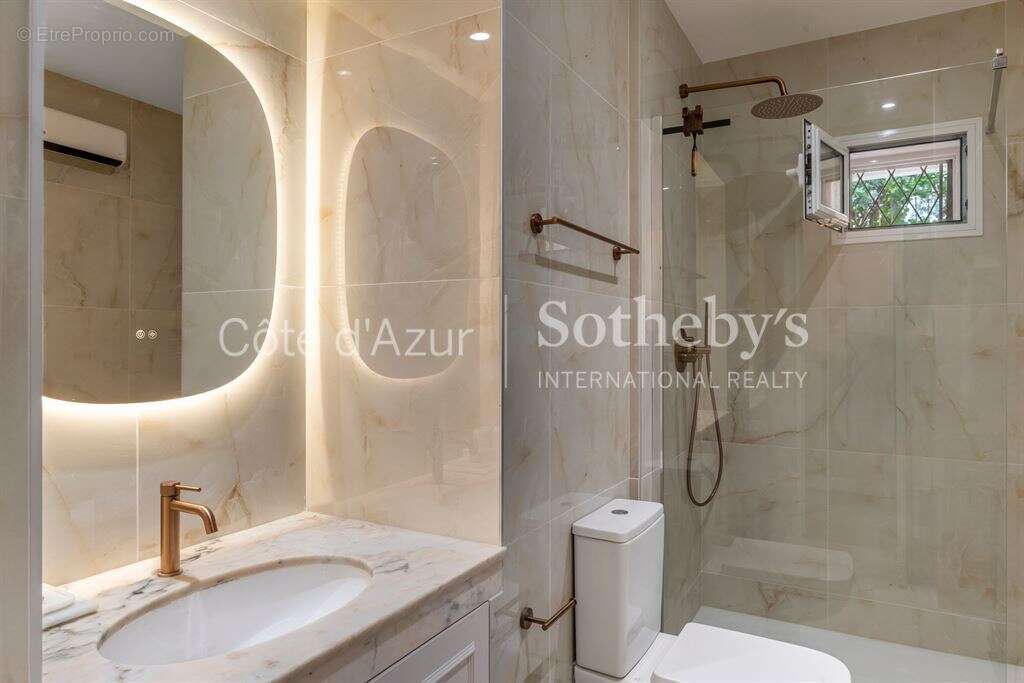 Exclusivité, appartement de prestige au sein de la Villa Diano, demeure historique du Mont Boron - photo 17