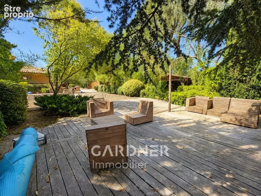 Maison type 5 de 210m2 environ - photo 2