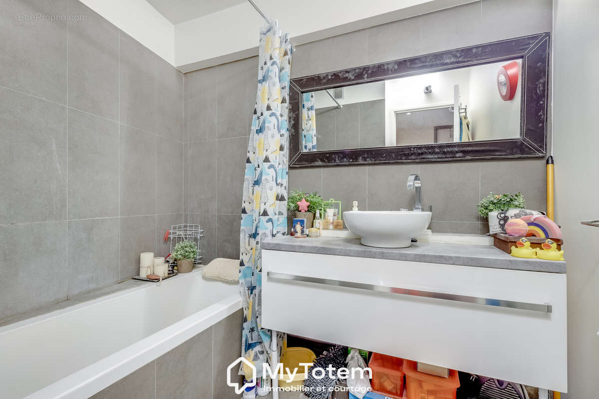 Appartement à MONTREUIL