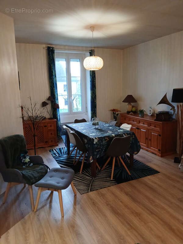 Maison à THIVIERS