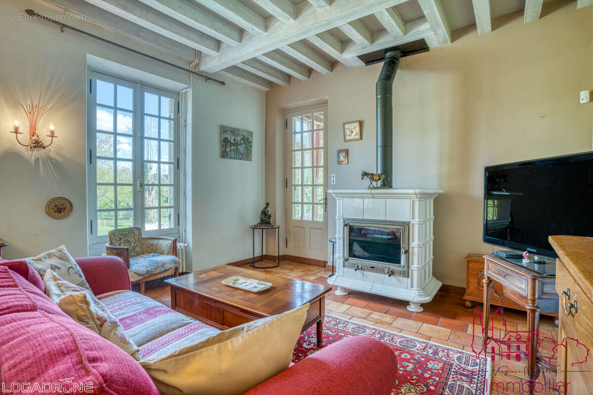 Maison à VILLAMBLARD