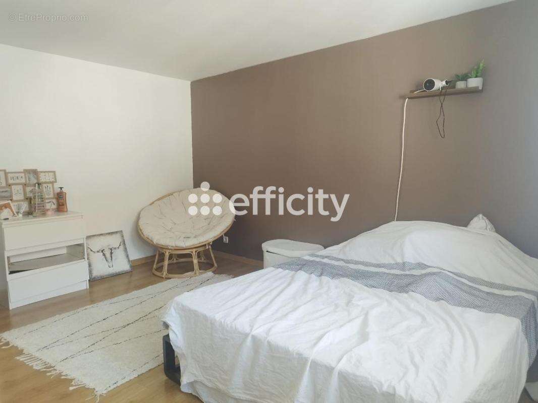 Appartement rénové - photo 8