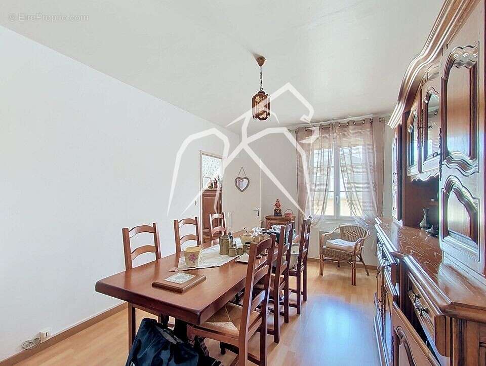 Appartement à CAUDEBEC-LES-ELBEUF