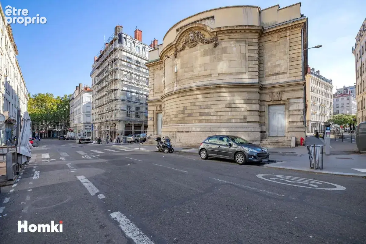 Lyon 3ᵉ – Cours de la Liberté  Appartement T4 – 97 m² Balcon et cave - photo 12