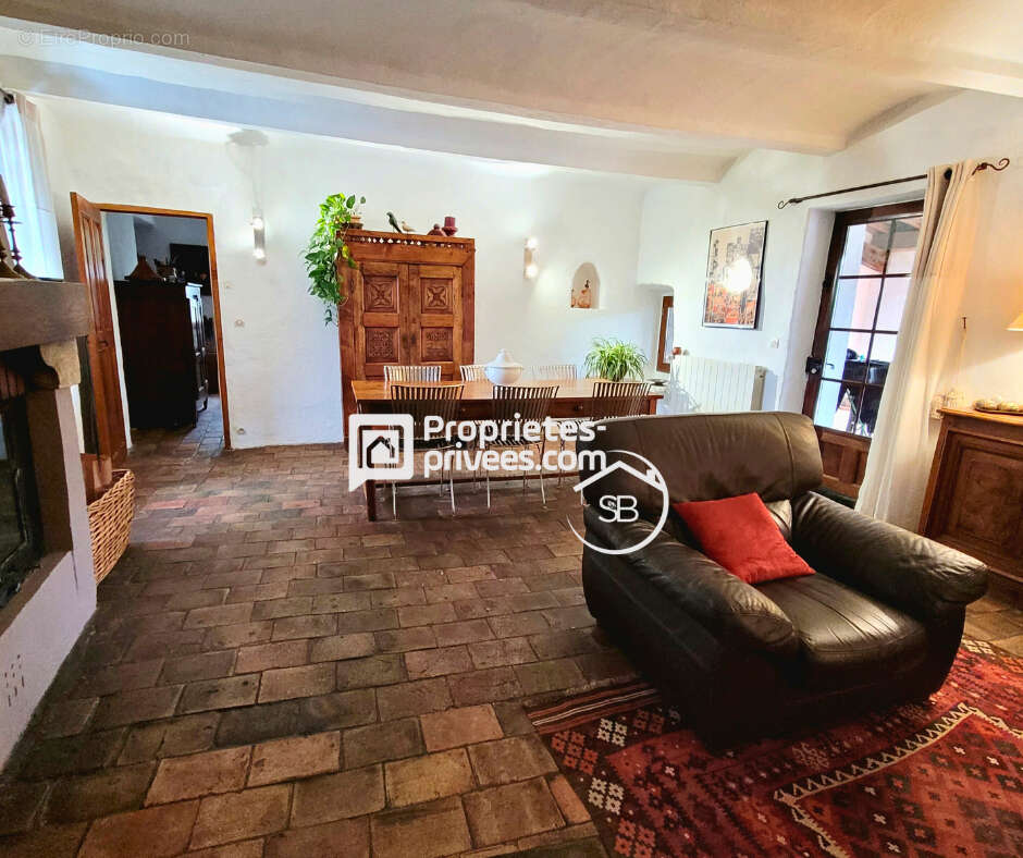 Maison à SAINT-ANDRE-DE-CRUZIERES