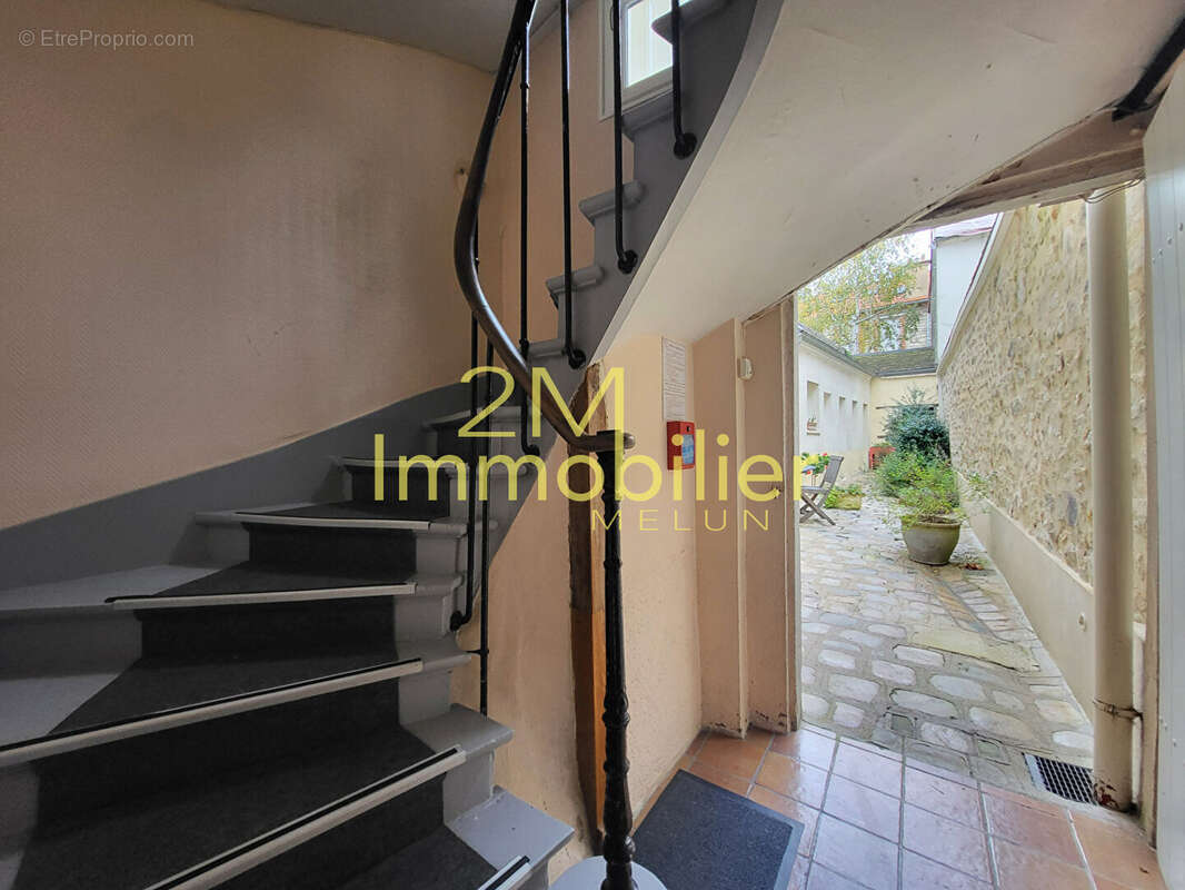 Appartement à FONTAINEBLEAU