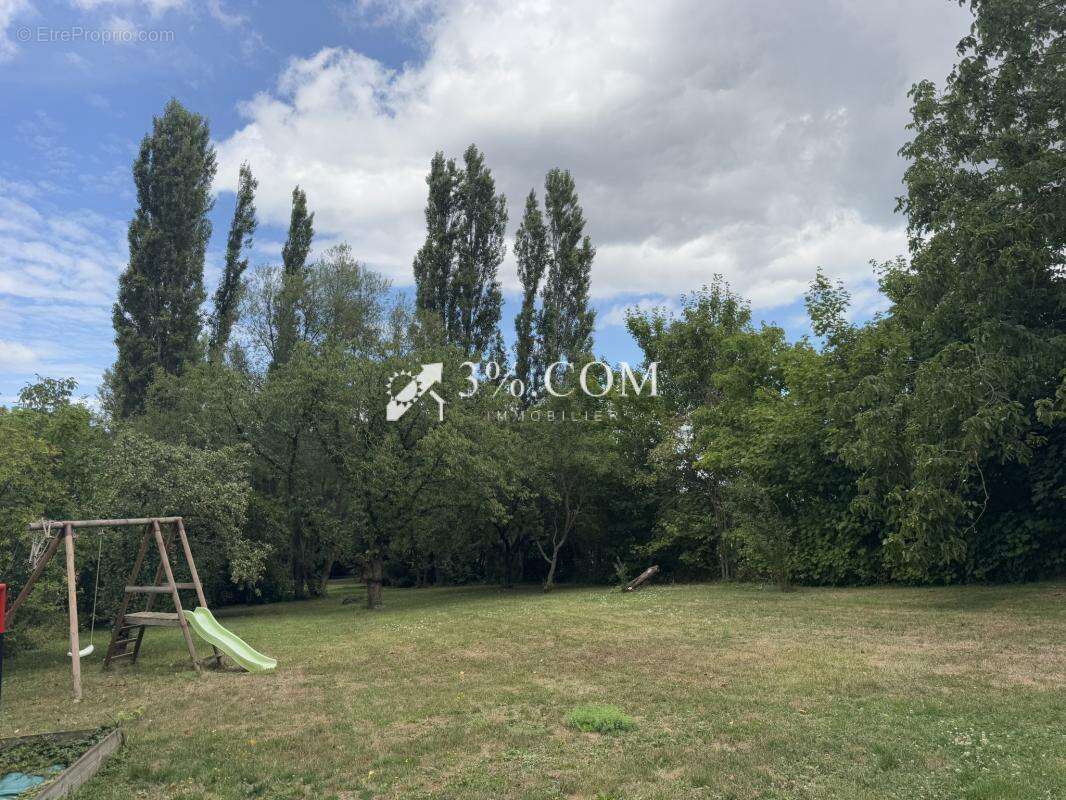 3%COM Belle maison sur un terrain de  39 ares - photo 17