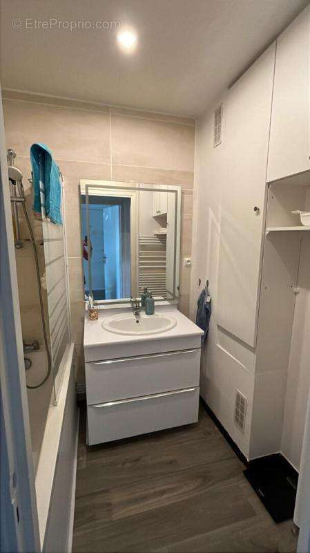 Appartement à SAINTRY-SUR-SEINE