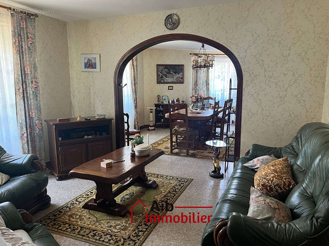 Maison à ABLIS