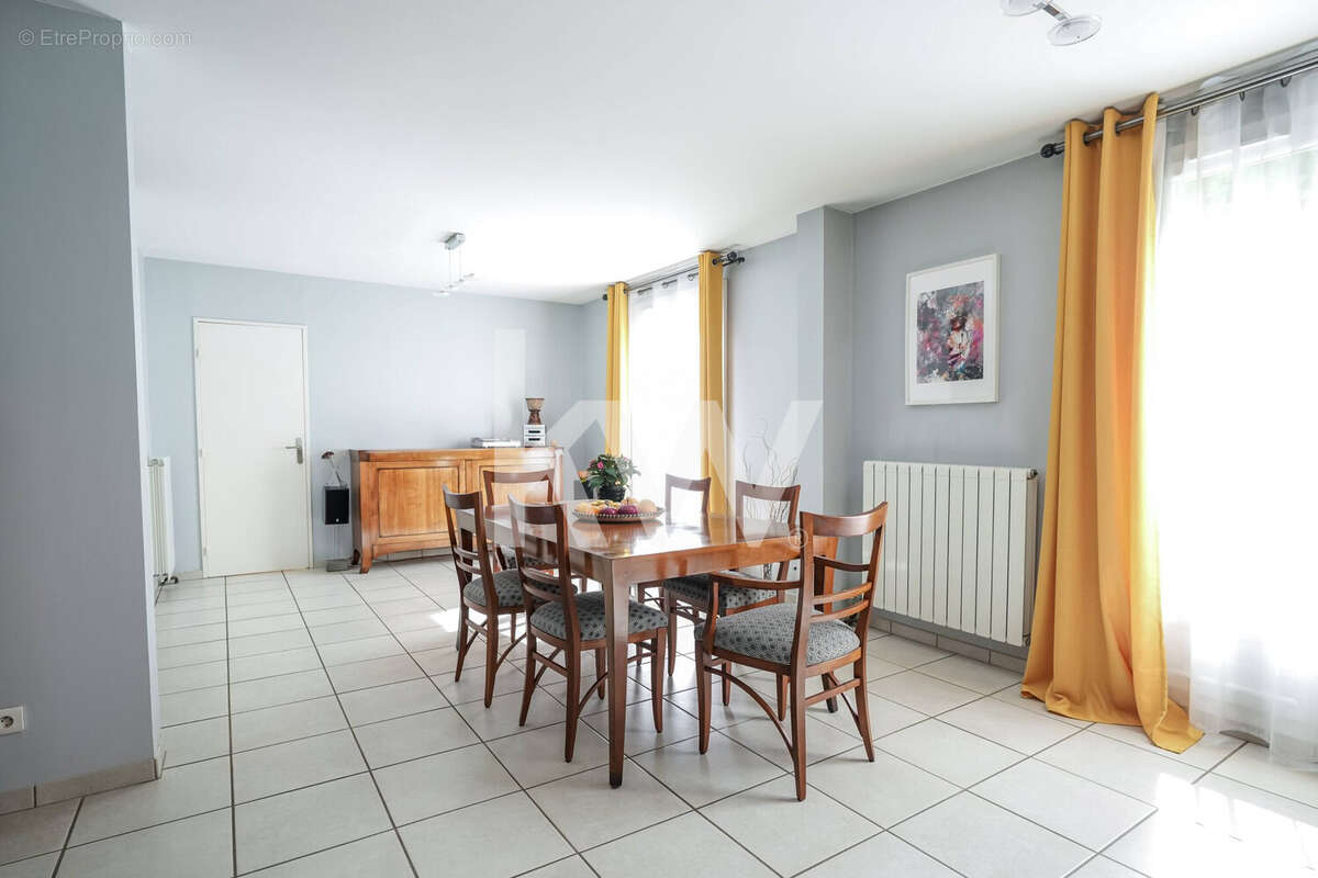 Maison 176 m² à Olivet  - photo 4