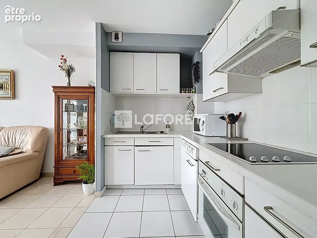 Appartement Bourg La Reine 3 pièces 69 m2 - photo 3