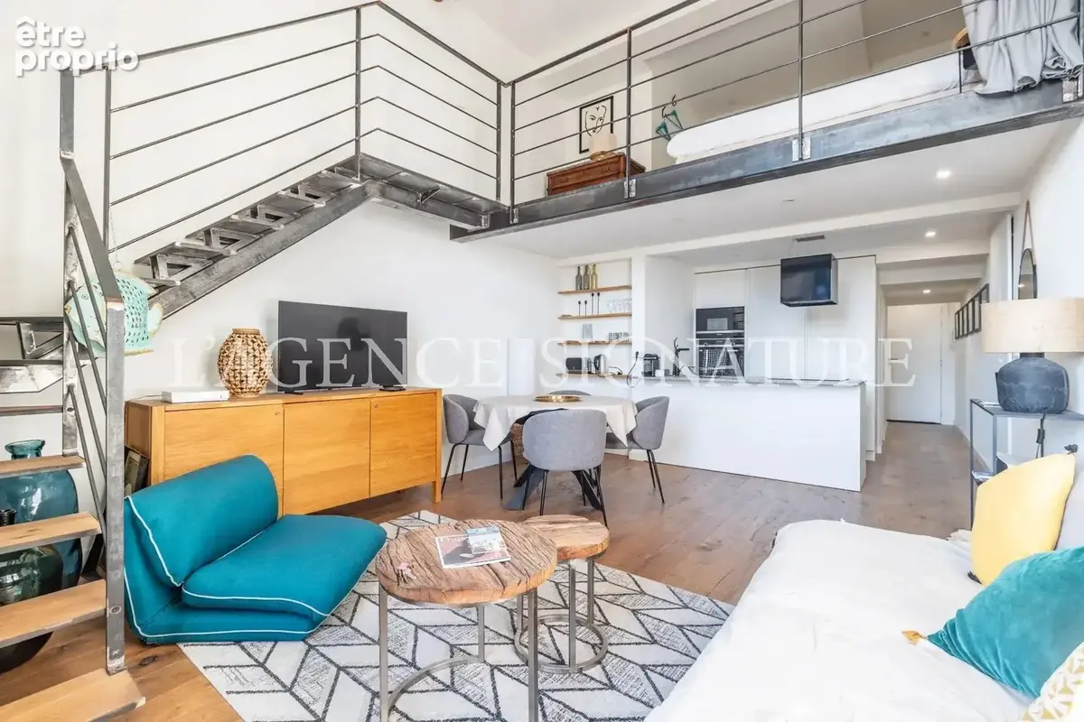 Nice Vieux-Nice "Paul" 2P 50m2 Duplex - Coup de Coeur - Vue Cours Saleya - photo 4