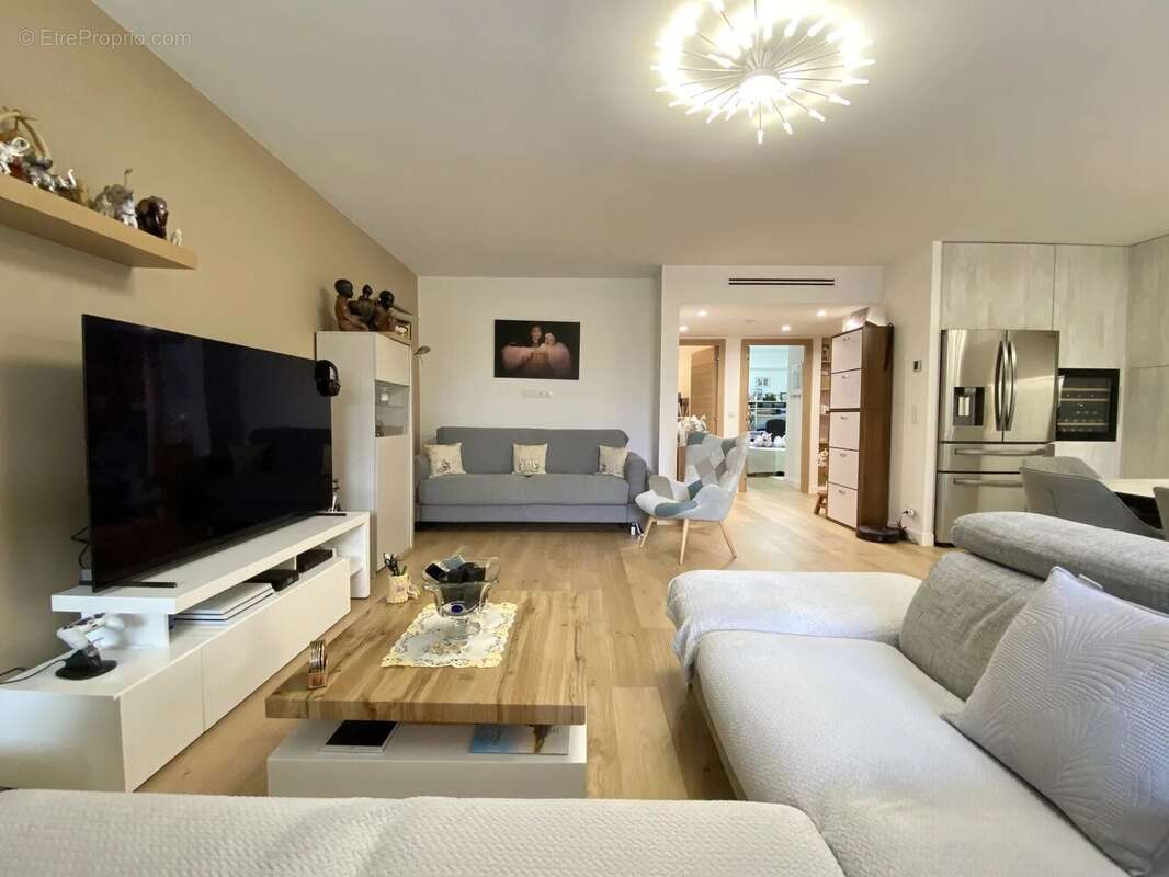 Appartement à ROQUEBRUNE-CAP-MARTIN