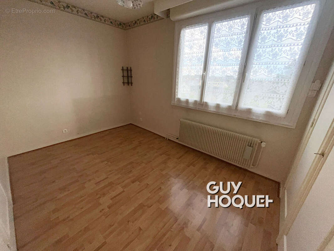 Appartement à GUEUGNON